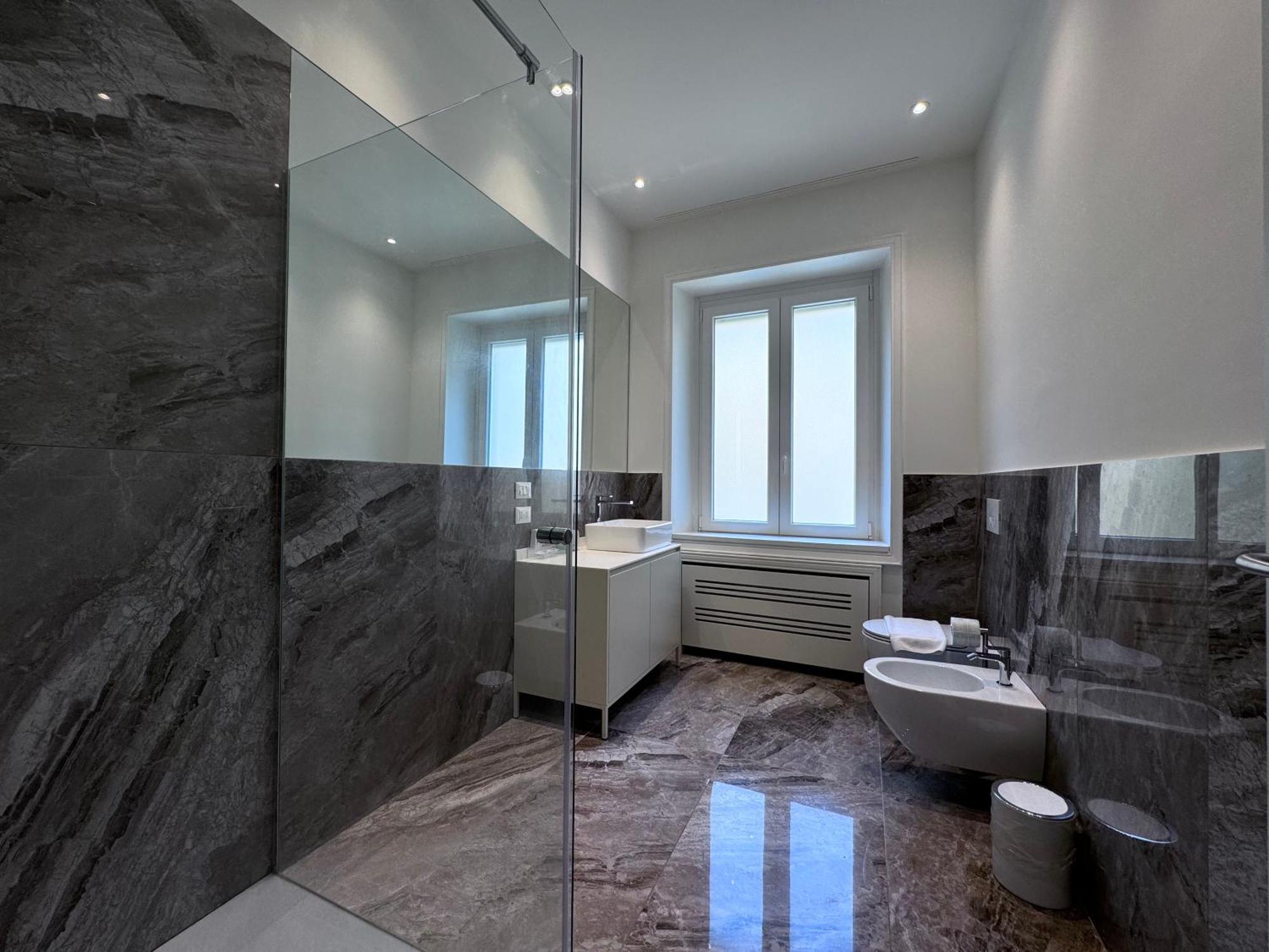 Cool And Big Central Apartment Duomo - White Milán Exterior foto
